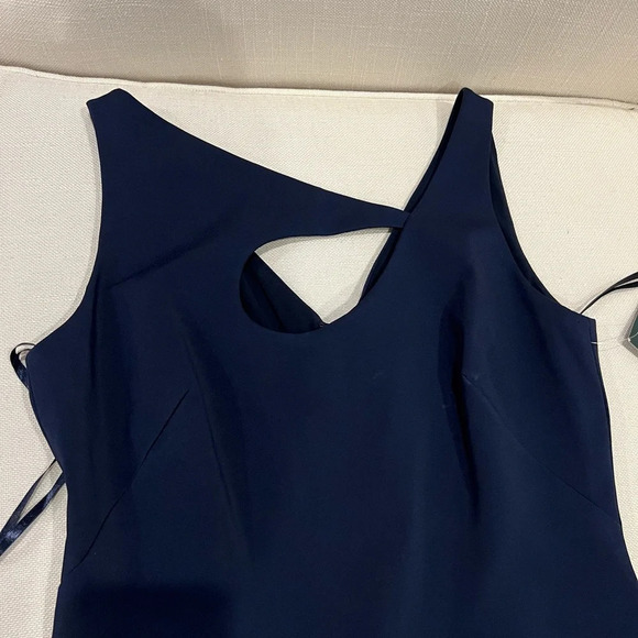 NWT Lauren Ralph Lauren navy Dress with cutout size 4 - Picture 4 of 7